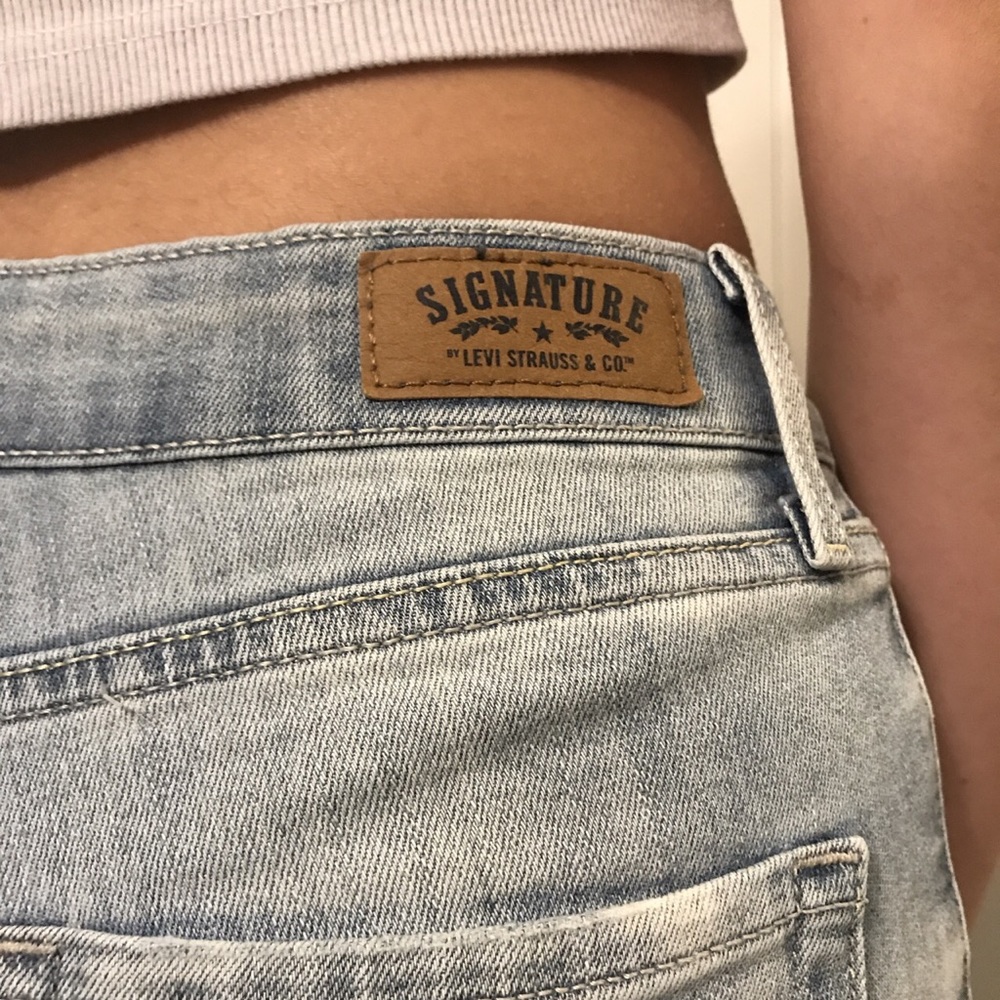 levi’s jeans